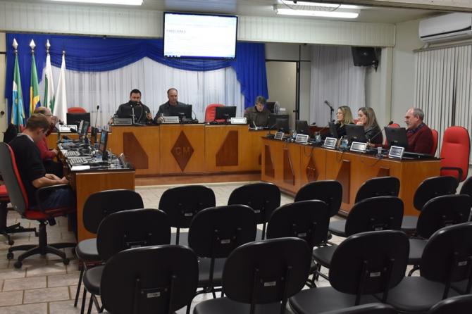 Câmara de Laranjeiras realiza sessão ordinária n° 021-2017
